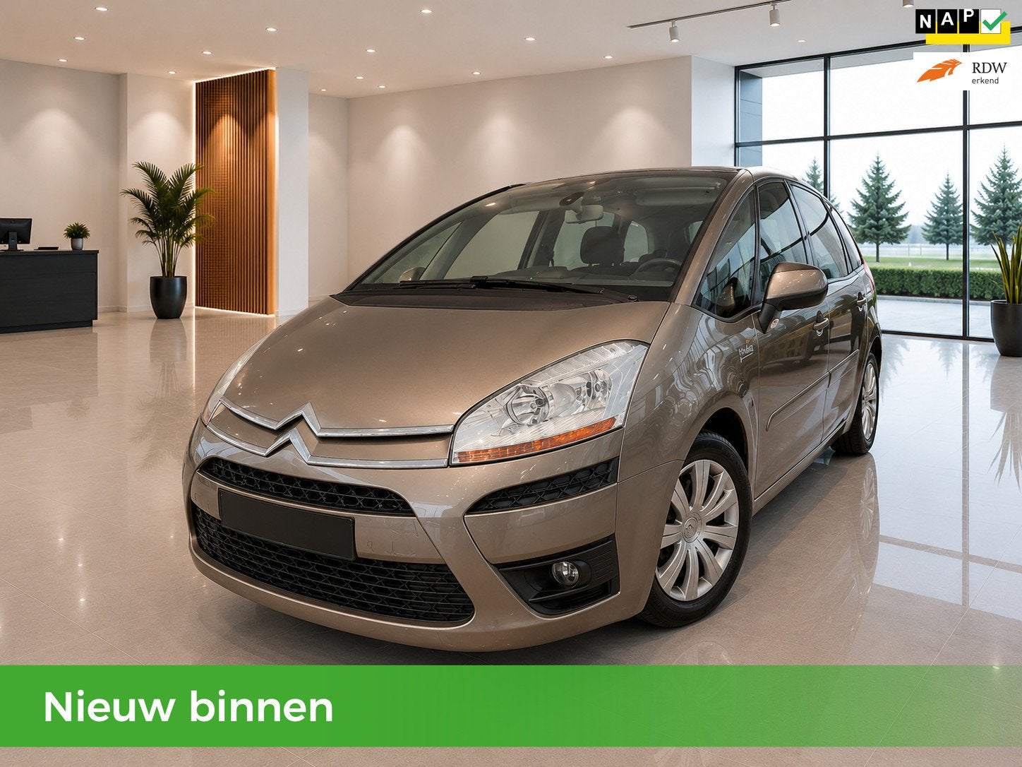 Citroen C4 Picasso 1.6 ( Actie t/m €500,- korting ) NAP Nw, Voorwielaandrijving, Gebruikt, 4 cilinders, Bruin