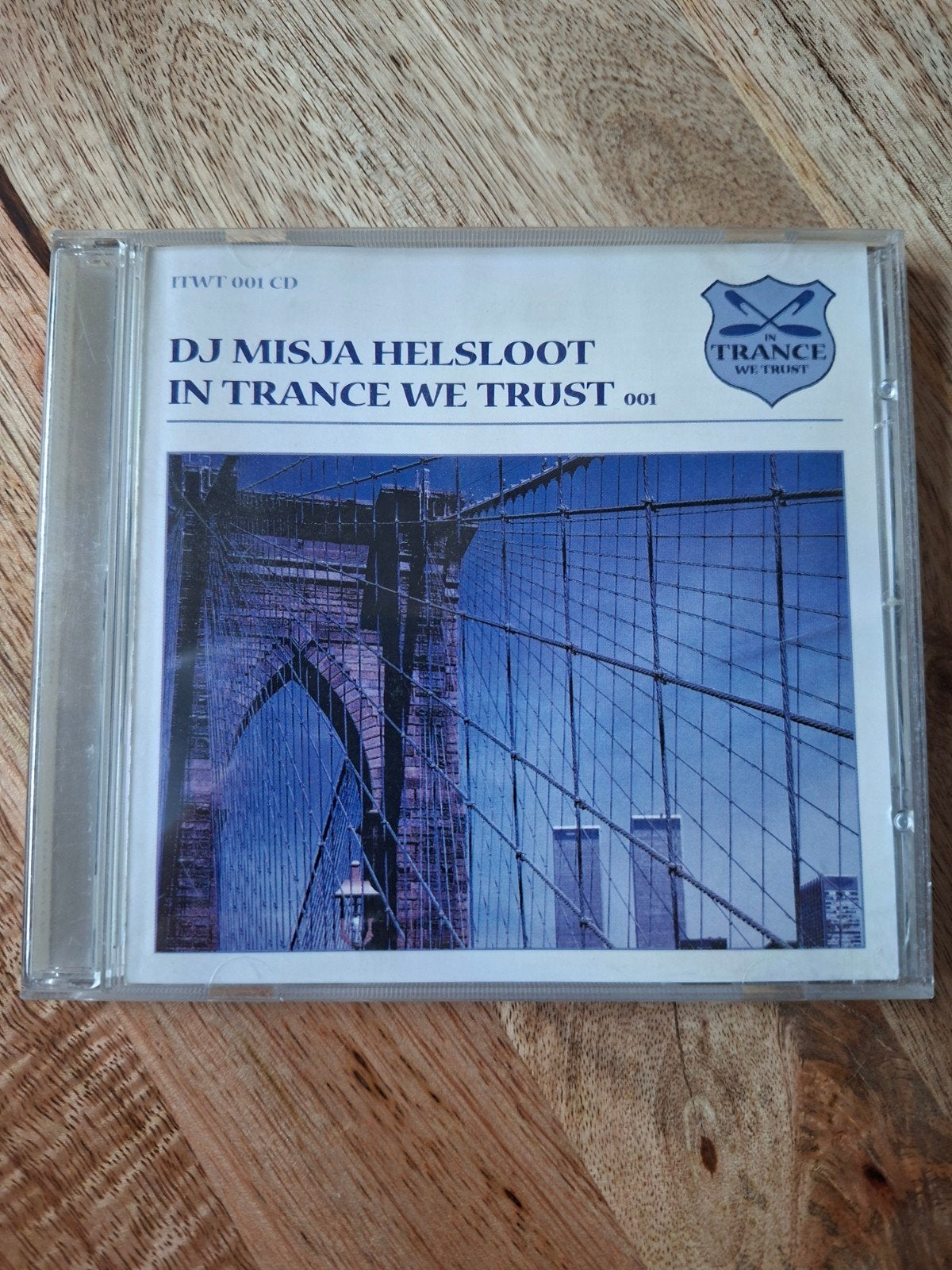DJ Misja Helsloot - In Trance We Trust 001 CD, Gebruikt, Trance, Ophalen of Verzenden, Inclusief doosje