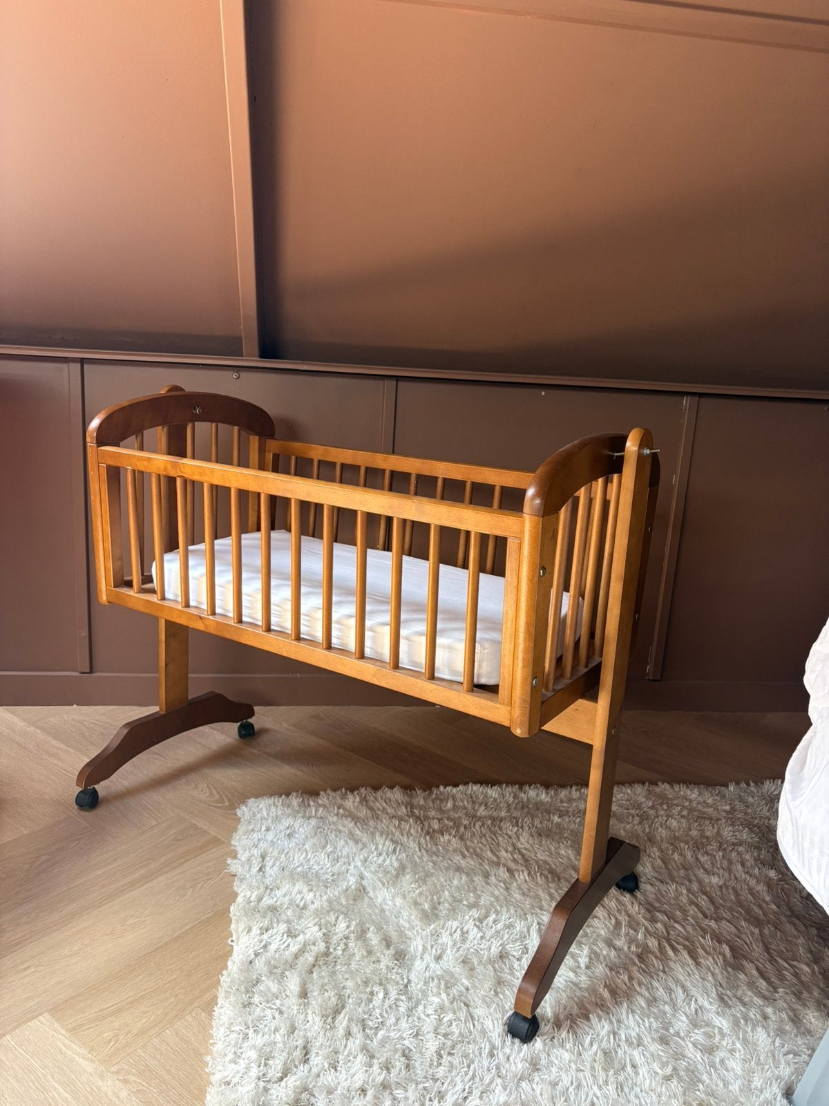 Mooi houten wiegje!, Kinderen en Baby's, Babywiegjes en Ledikanten, Ophalen, Wieg