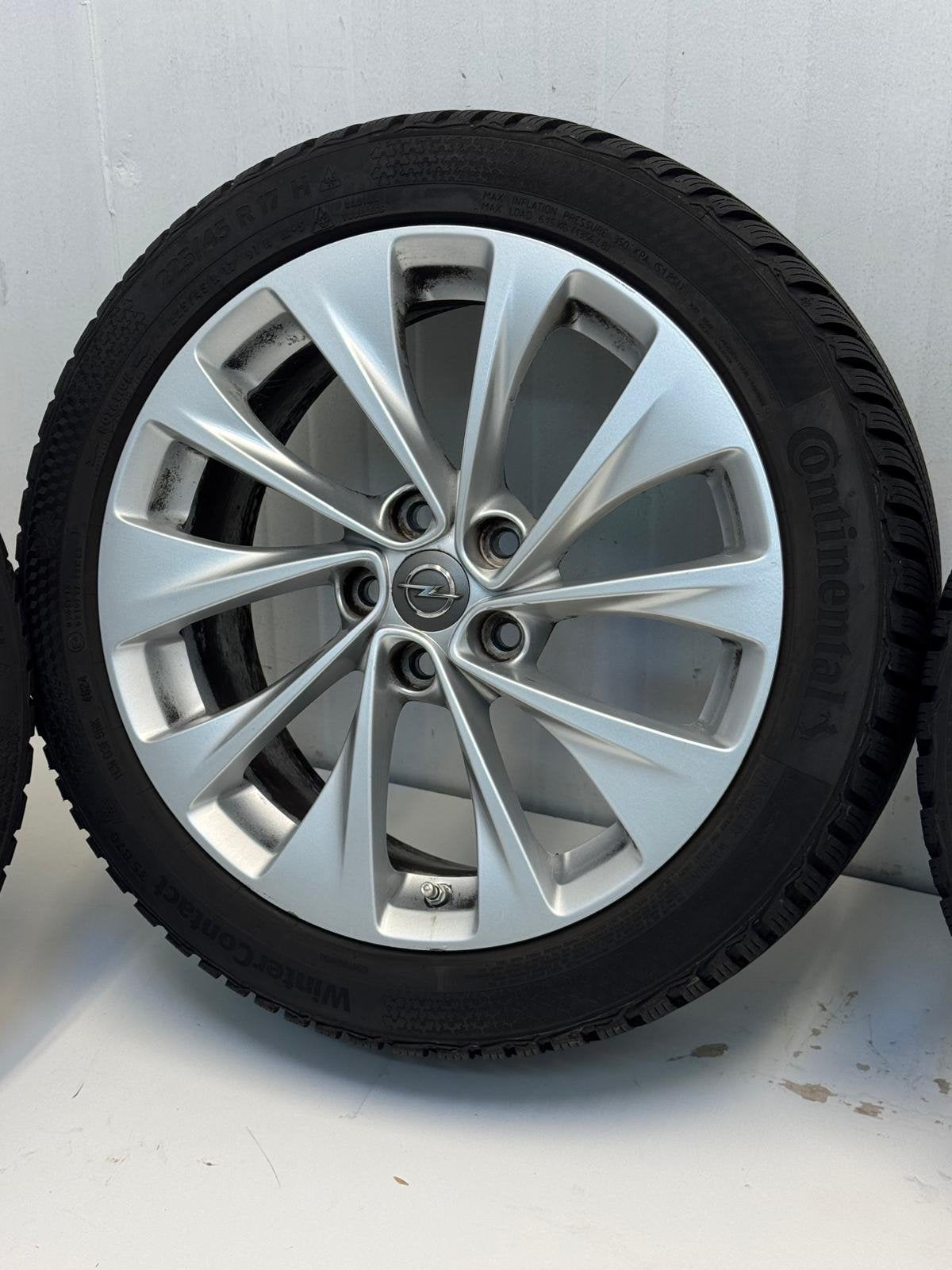 Org. Opel Astra k winterset 17 inch 225/45R17H 5x105, Auto-onderdelen, Banden en Velgen, Gebruikt, Banden en Velgen, 17 inch, EVZ Handelsonderneming