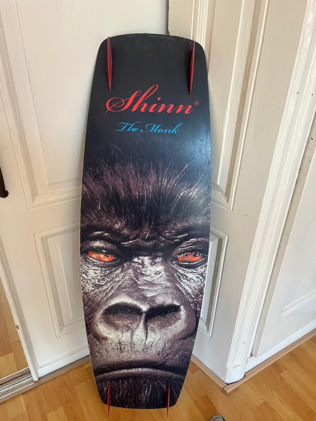 Shinn kiteboard twintip 132 cm, Watersport en Boten, Kitesurfen, Ophalen, Gebruikt, Twintip, Kiteboard
