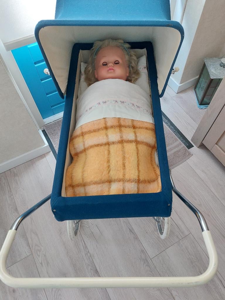 Poppenwagen met babypop, Ophalen, Gebruikt, Babypop