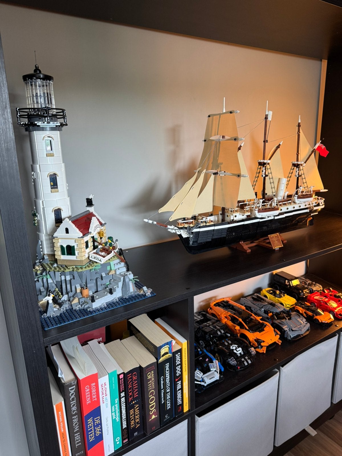 Lego 21335 - Vuurtoren, Lego, Ophalen of Verzenden, Compleet, Complete set
