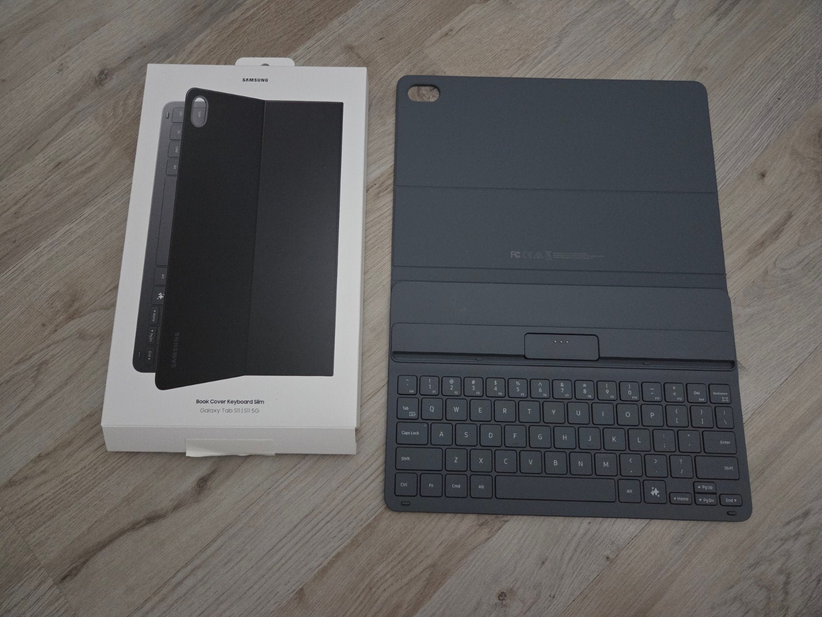 Galaxy Tab S11 keyboard hoesje geopend, 11 inch, S11, Bescherming voor- en achterkant, Ophalen of Verzenden