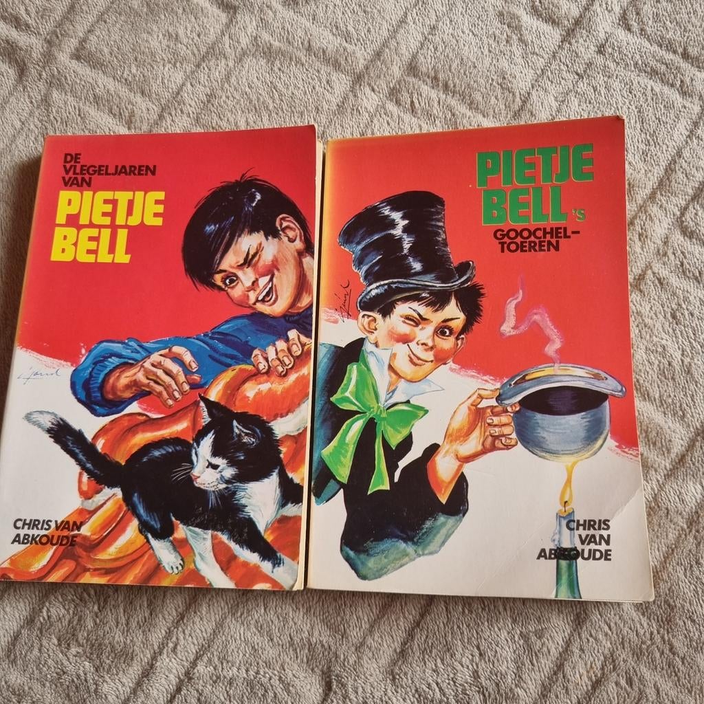 Pietje Bell Boeken: De Vlegelaren & Goocheltouren, Ophalen of Verzenden, Gelezen, Chris van Abkoude, Fictie algemeen