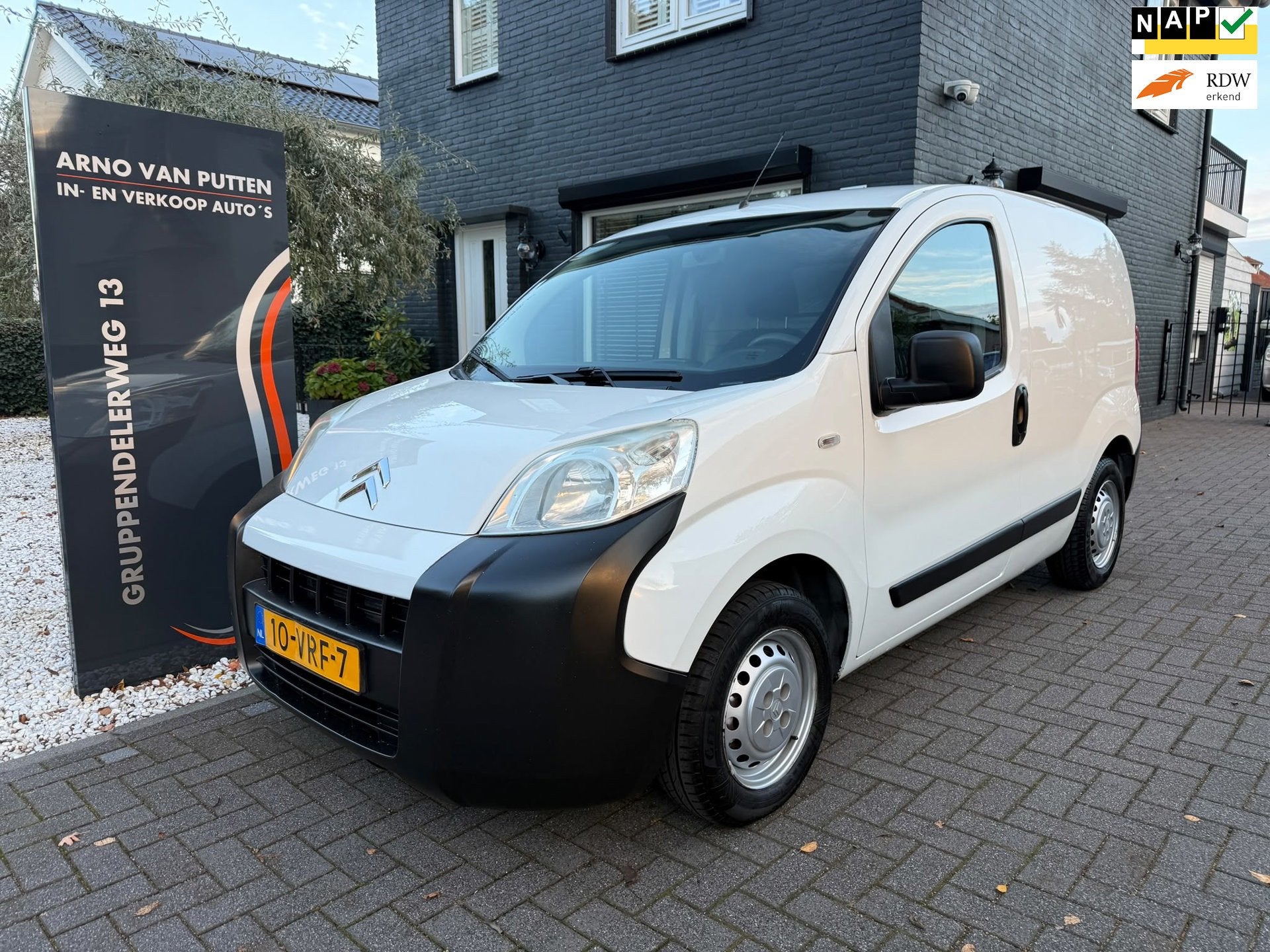Citroen Nemo 1.4 Benzine met Trekhaak, Auto's, Voorwielaandrijving, Citroën, 400 kg, Origineel Nederlands