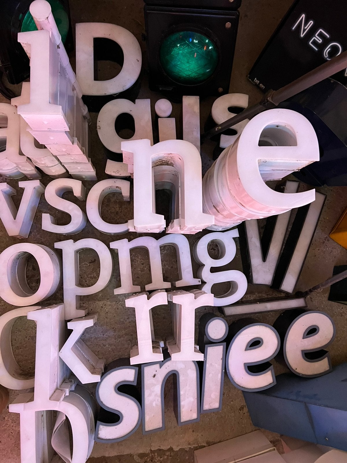 Doosletters led, Verzenden, Gebruikt, Lichtbak of (neon) lamp