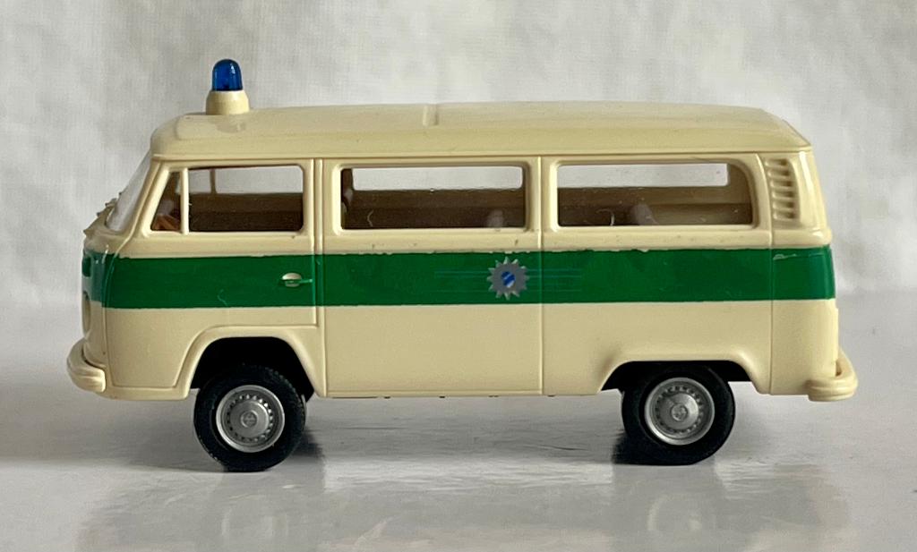 Brekina: VW T2 Polizei, Hobby en Vrije tijd, Modelauto's | 1:87, Ophalen of Verzenden, Zo goed als nieuw, Auto, Brekina