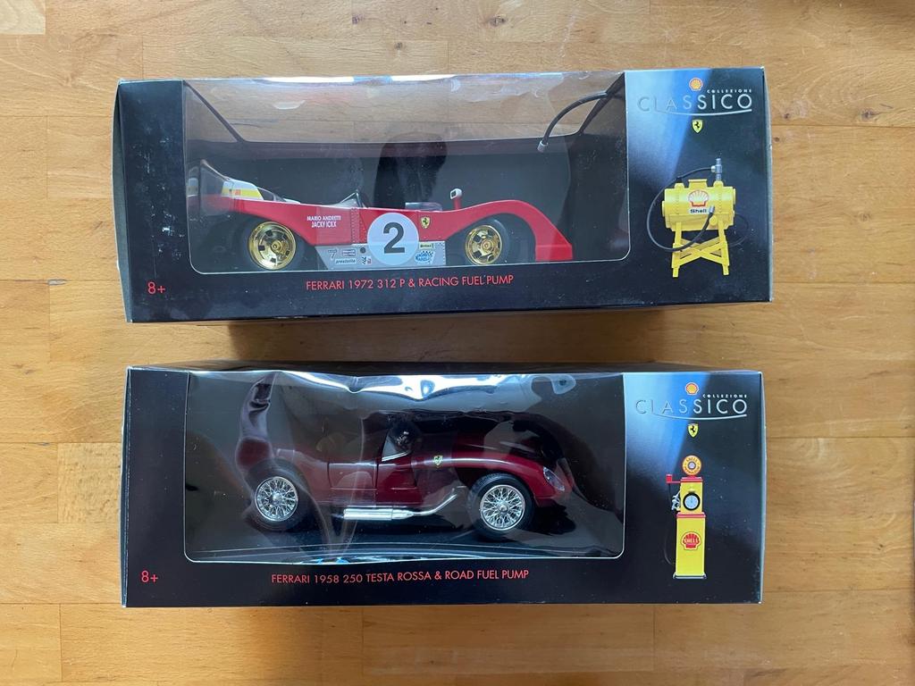 Classico Ferrari modelauto's nieuw in doos met pomp, Ophalen, Nieuw, Auto, Overige merken