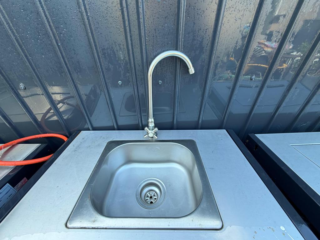 Patton Patron Buitenkeuken met Gas- en Wateraansluiting, Tuin en Terras, Buitenkeukens, Ophalen, Zo goed als nieuw
