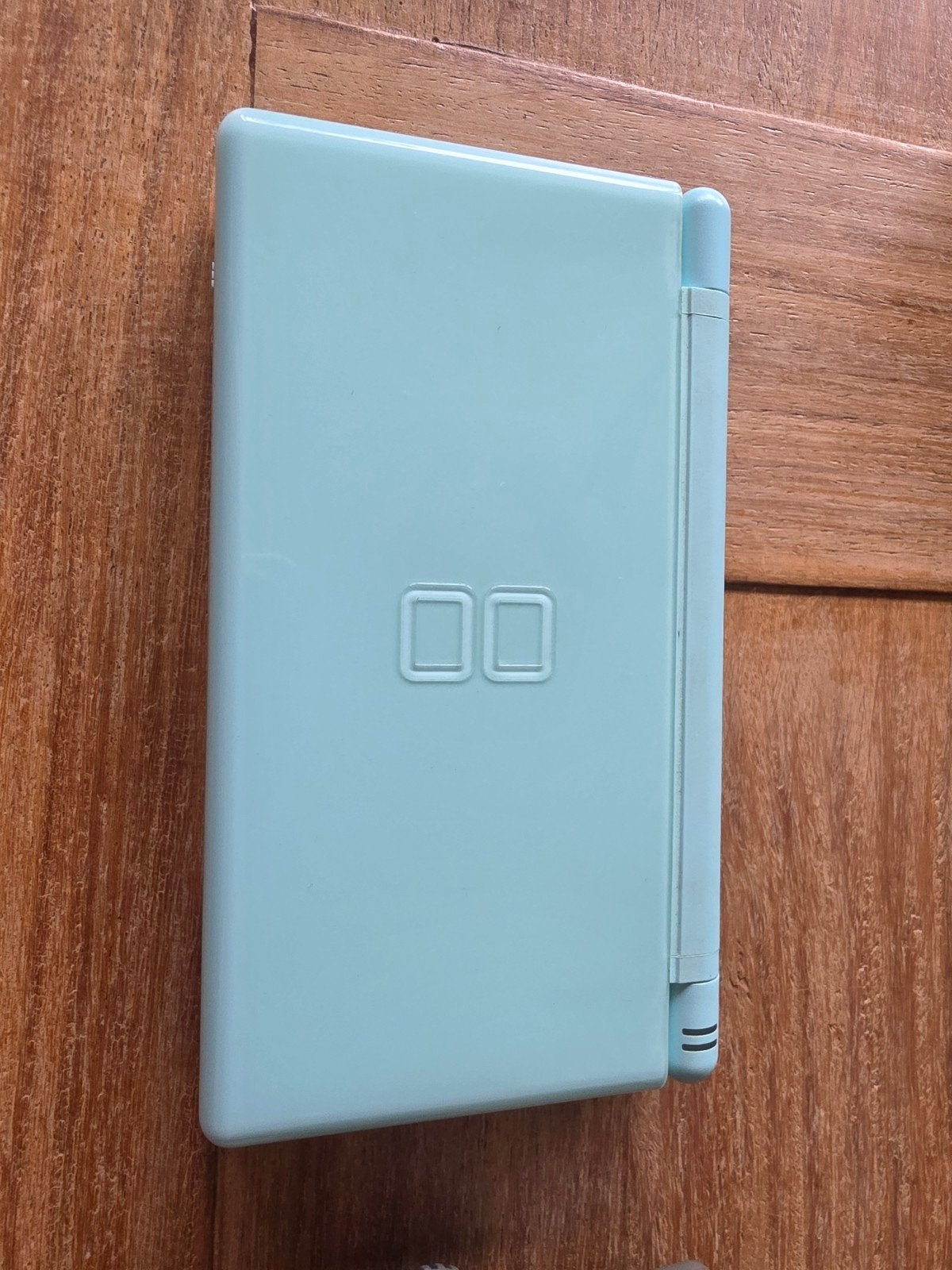 Nintendo DS Lite Aqua Blauw met hoesje en oplader, Spelcomputers en Games, Ophalen, Gebruikt, Blauw, Met beschermhoes of tas