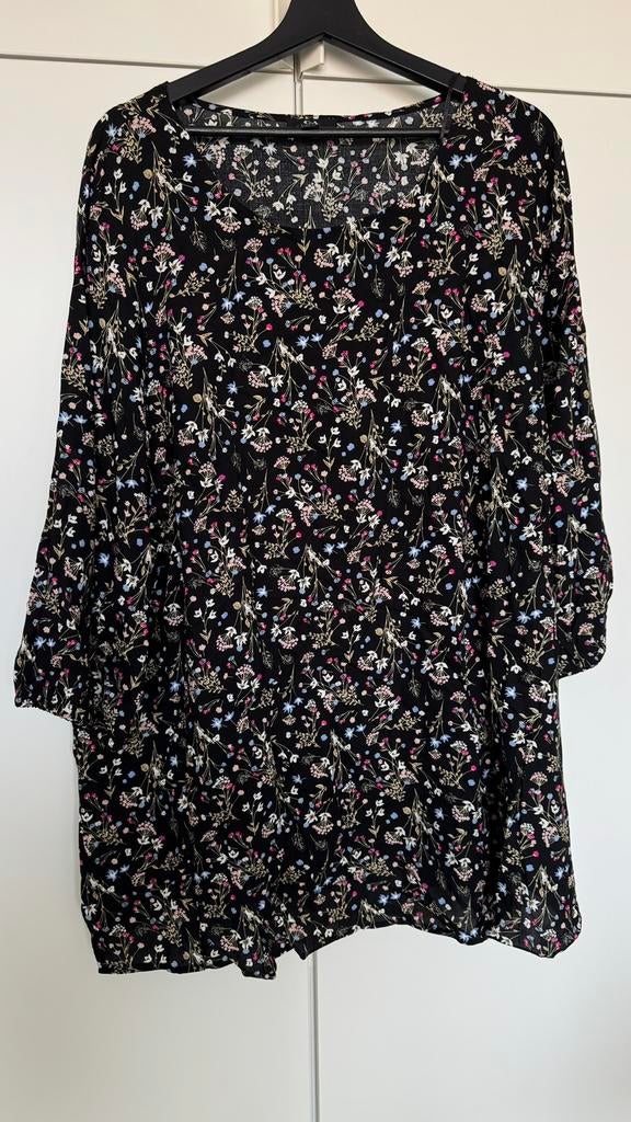 Tuniek / blouse  C & A maat 52 nieuw, Ophalen of Verzenden, Nieuw, Zwart, Blouse of Tuniek