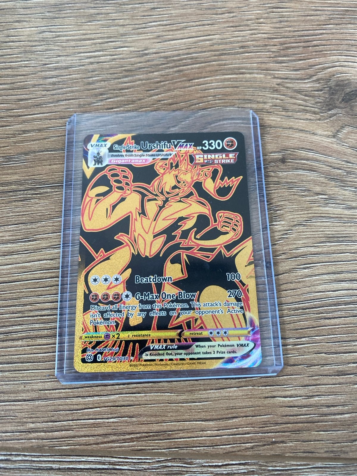 Zeldzame Single Strike Urshifu VMAX Pokémon kaart, Ophalen of Verzenden, Zo goed als nieuw, Losse kaart, Foil