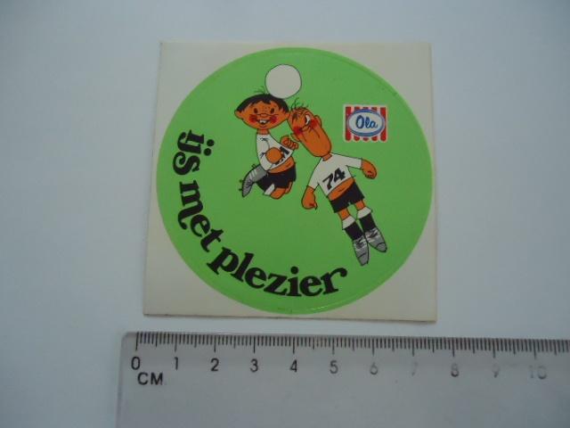 sticker 1974 Ola ijs TIP TAP Mascotte Duitsland Worldcup WK, Verzamelen, Stickers, Verzenden, Zo goed als nieuw