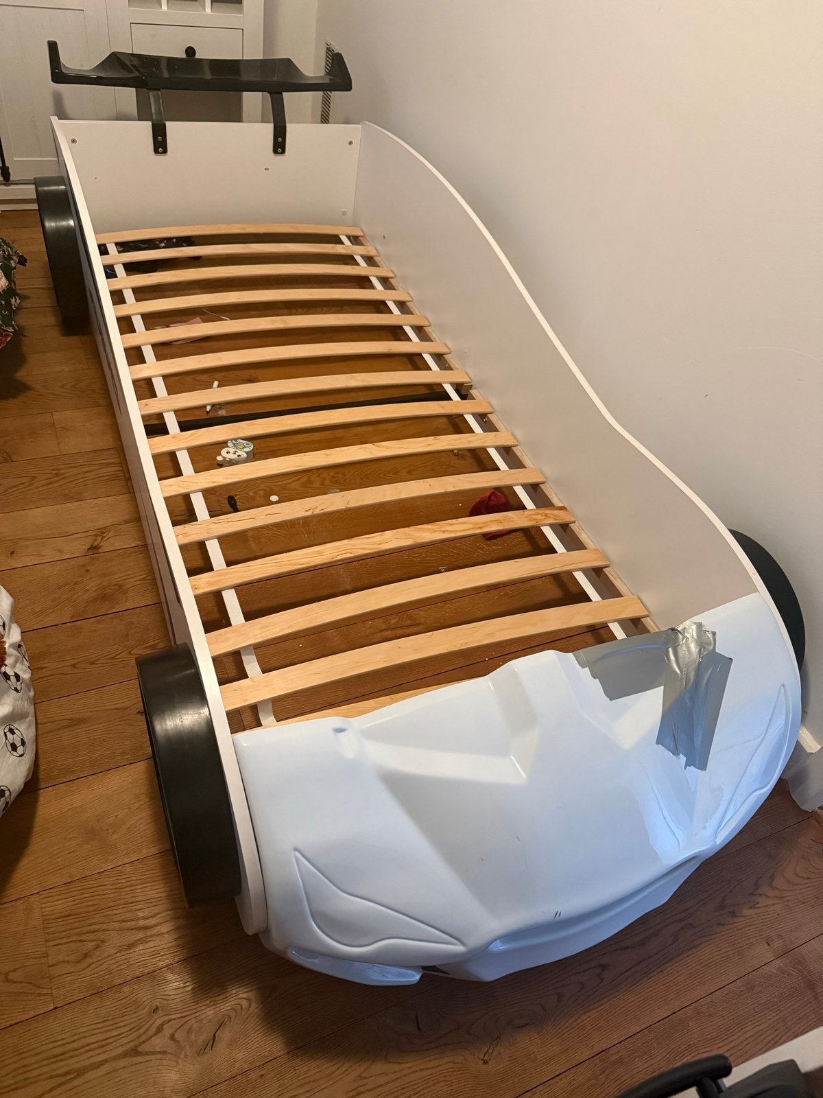 Kinderbed raceauto met lattenbodem, Ophalen, 85 tot 100 cm, Gebruikt, Lattenbodem