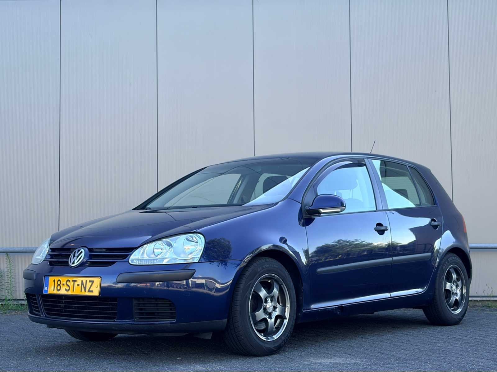 2006 Volkswagen Golf airco 1.6 FSI Turijn Personenauto, Voorwielaandrijving, 1195 kg, Gebruikt, 4 cilinders