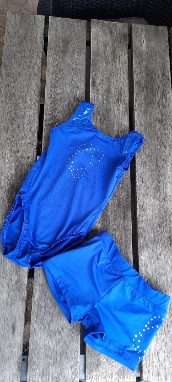 Turnpakje en broekje maat 110/116, Meisje, Sport- of Zwemkleding, Ophalen of Verzenden, Zo goed als nieuw