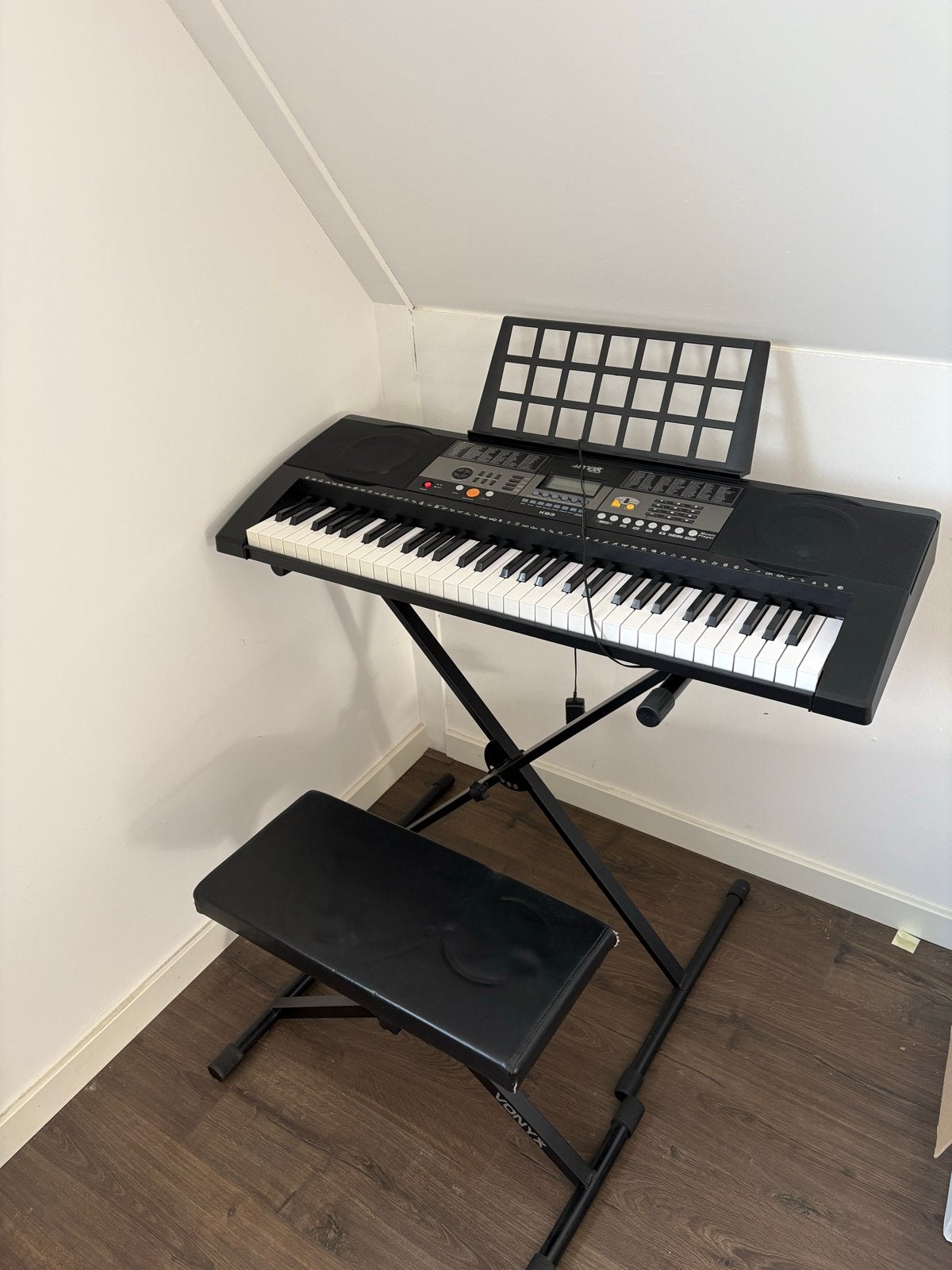 Keyboard met standaard en krukje - Ideaal voor beginners, Met standaard, Ophalen, Overige merken, 61 toetsen