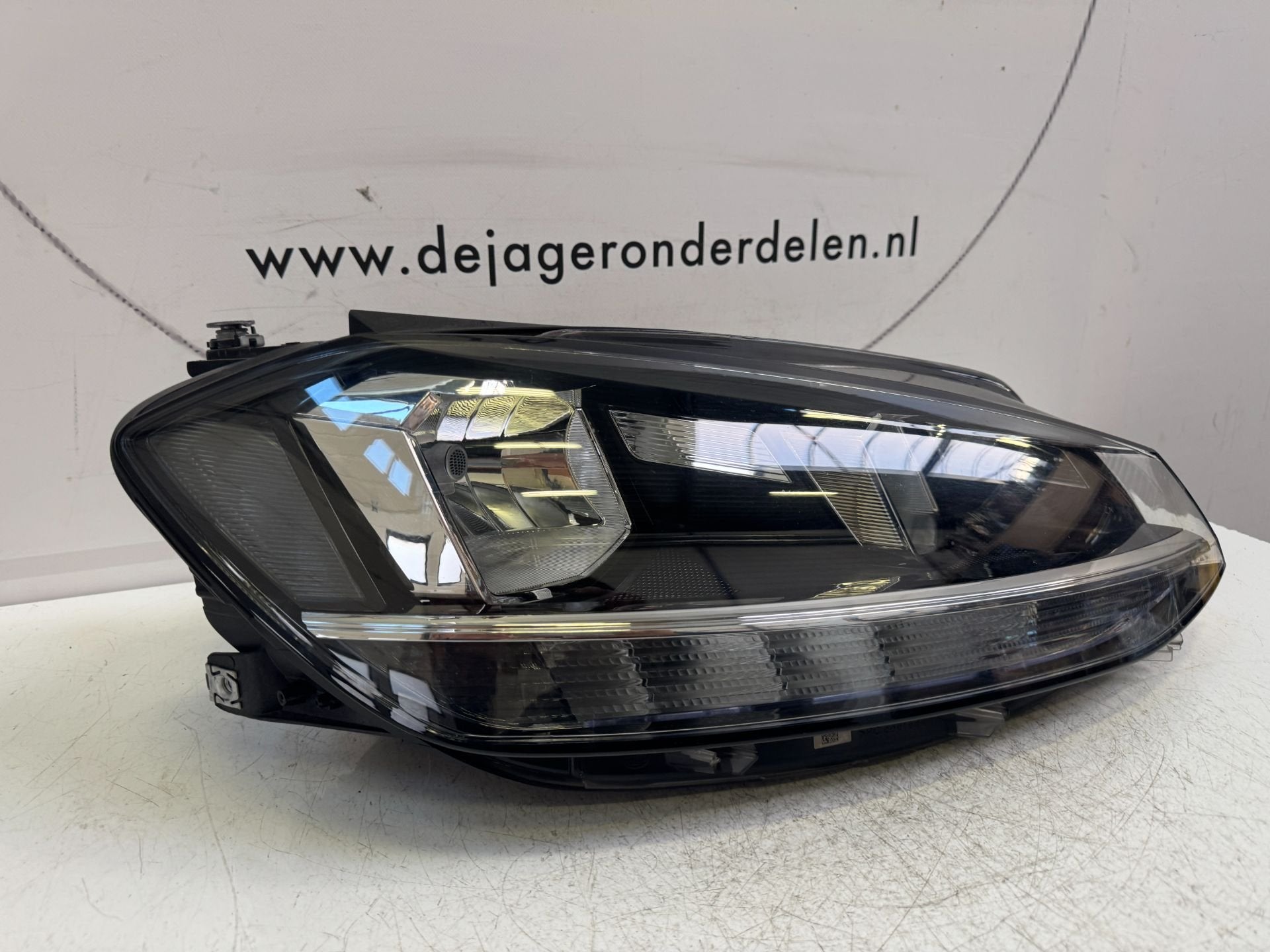 VW 5G GOLF VII 7.5 H7 LED KOPLAMP RECHTS 5G1941006D, Auto-onderdelen, Verlichting, Gebruikt, Volkswagen, Volkswagen AG, Berliner Ring 2
38440  Wolfsburg, DE