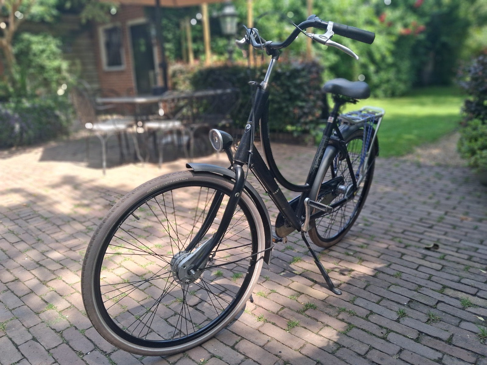 Batavus 28 inch, 3 versnellingen en handremmen., Versnellingen, Batavus, Zo goed als nieuw, Trommelrem