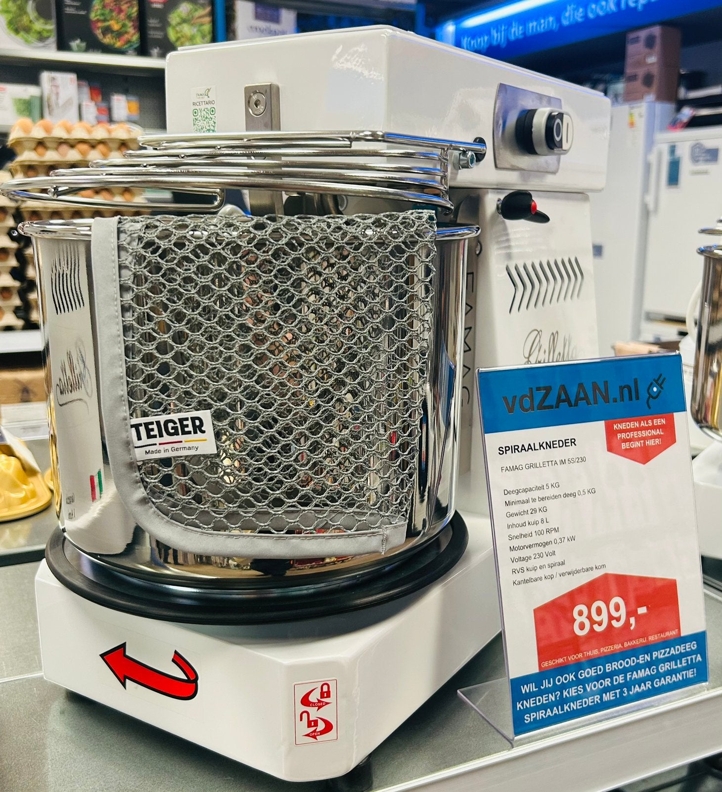Famag Spiraalkneders – Voor Perfect Brood- en Pizzadeeg, 4 liter of meer, Ophalen, Nieuw, 3 snelheden of meer