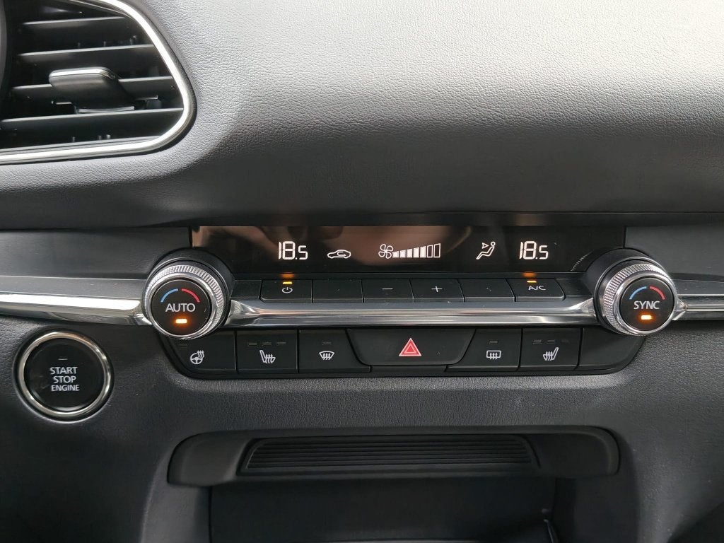Foto 12 van Mazda CX-30 2.0 e-SkyActiv-G, CAMERA / APPLE CARPLAY / ANDRO