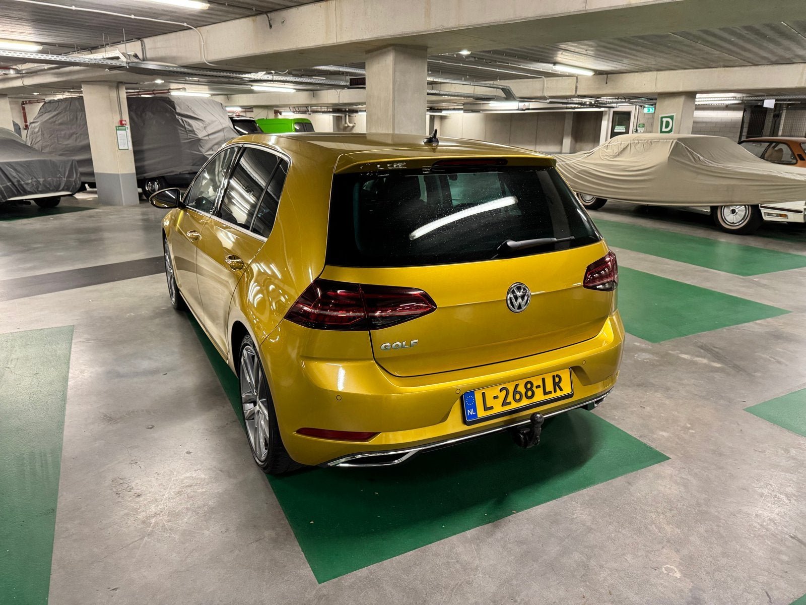 Volkswagen Golf 7.5 1.4 TSI 125pk 5D 2017 Geel, Voorwielaandrijving, 125 pk, Zwart, 4 cilinders