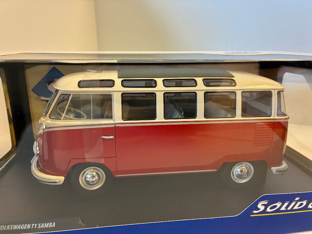 27385: Volkswagen T1 Samba - 1962 - Solido 1:18, Solido, Auto, Solido, Nieuw
