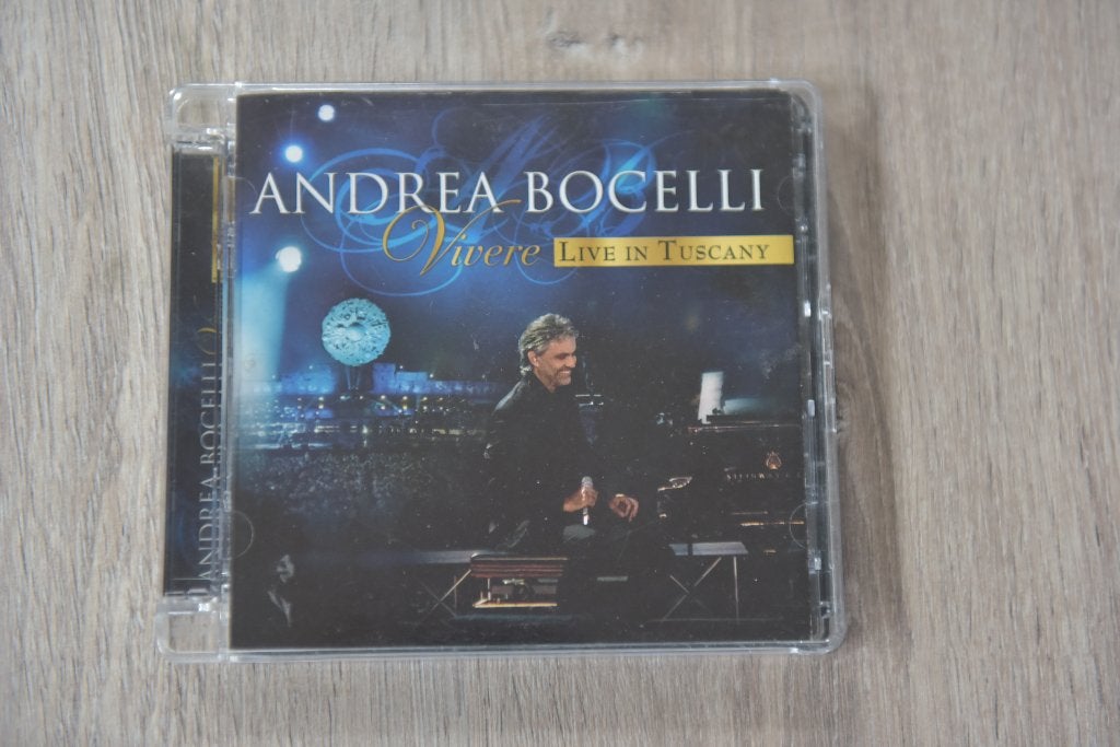 ANDREA BOCELLI - VIVERE LIVE IN TUSCANY  2CDbox CD + DVD, Verzenden, Overige genres, Zo goed als nieuw, Live-album