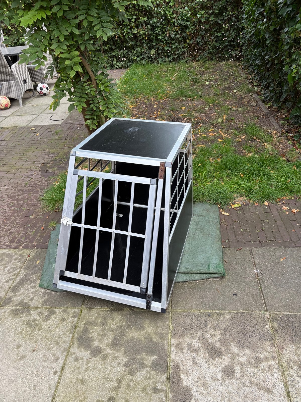 Honden bench auto, Ophalen