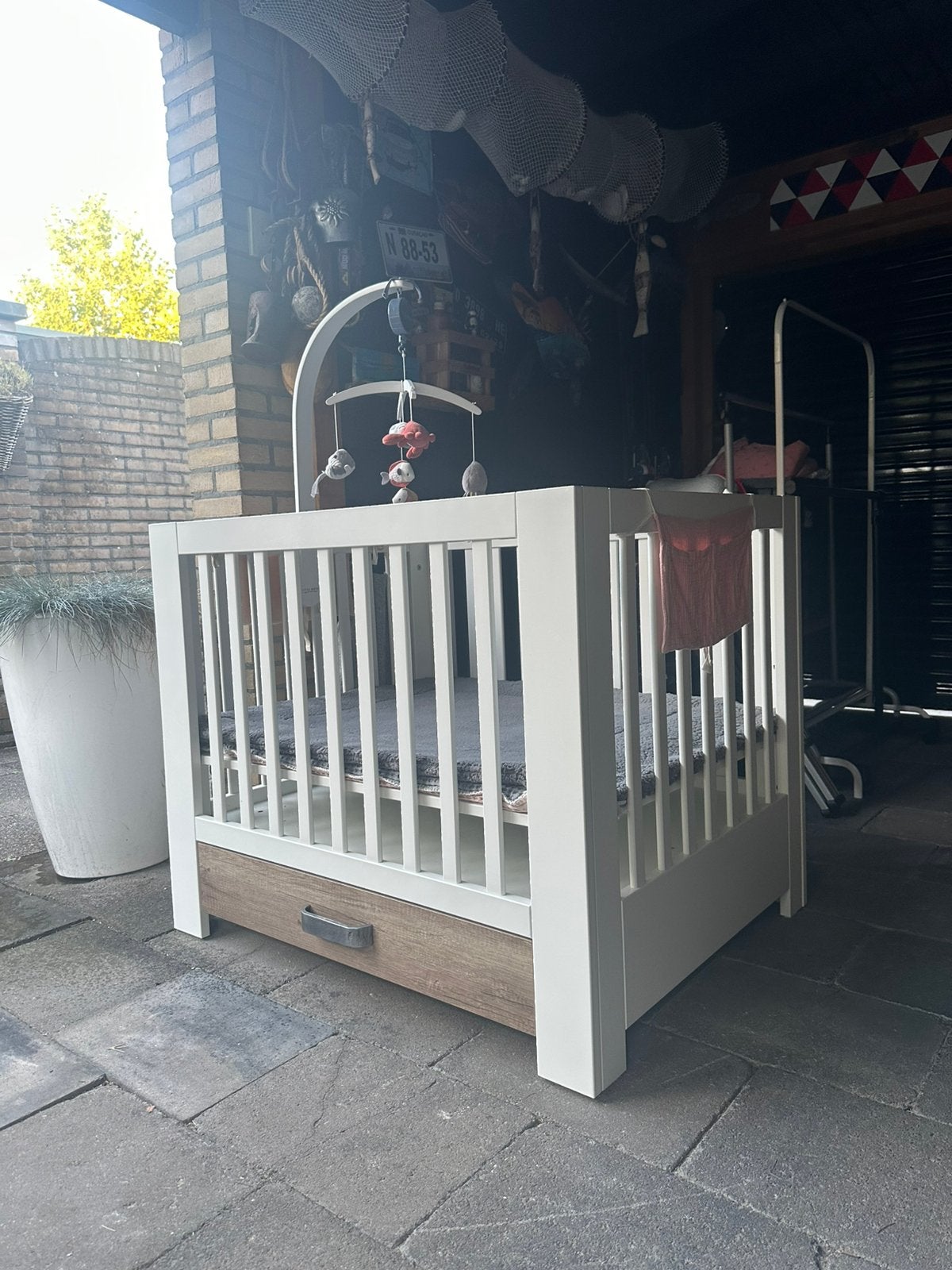 Kidsmill box met lade, boxzak, muziekmobiel en boxkleden, Ophalen, Zo goed als nieuw, Vierkant, In hoogte verstelbaar