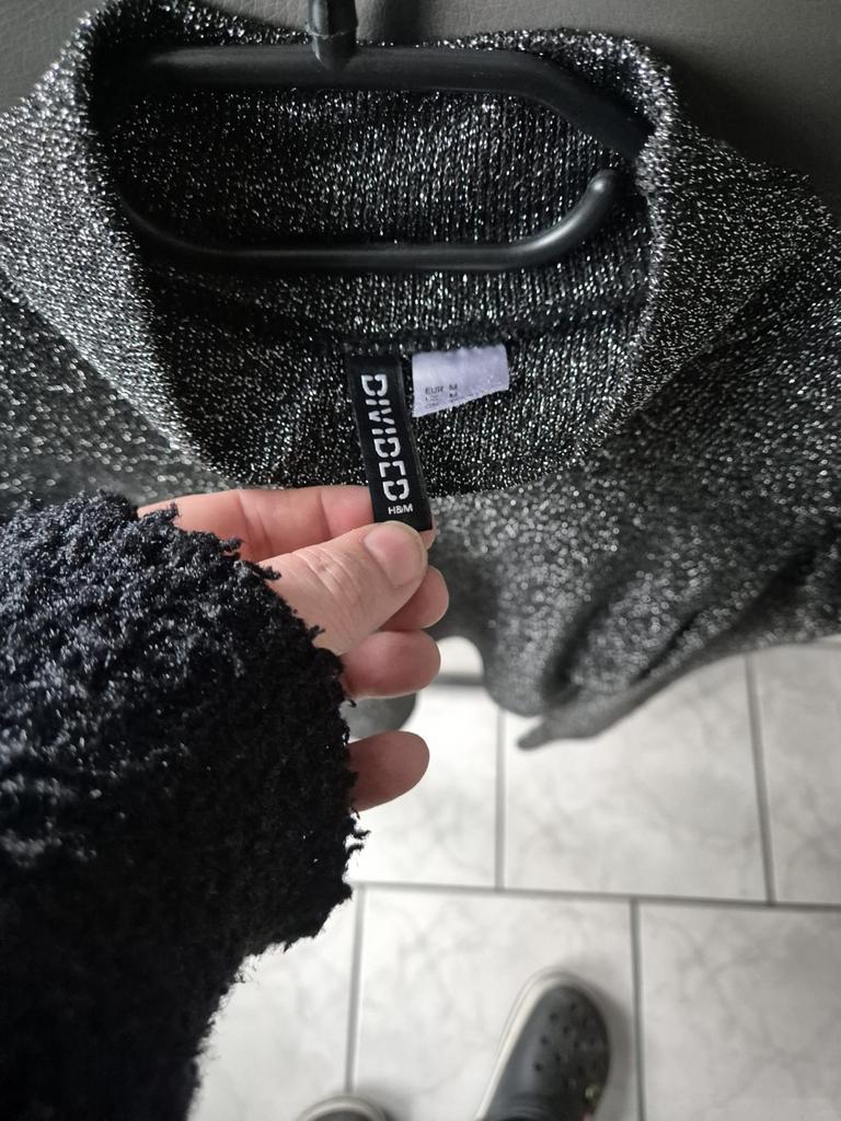 Zwarte glitter trui met pofmouwen - Divided by H&M, Maat 38/40 (M), Zwart, Ophalen of Verzenden, Lange mouw