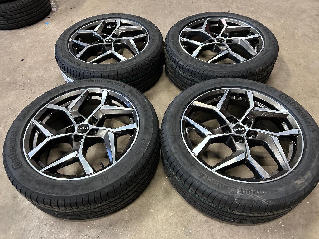 NIEUW 19 inch originele velgen + zomerbanden Kia Sportage, 19 inch, Banden en Velgen, Nieuw, Ophalen of Verzenden