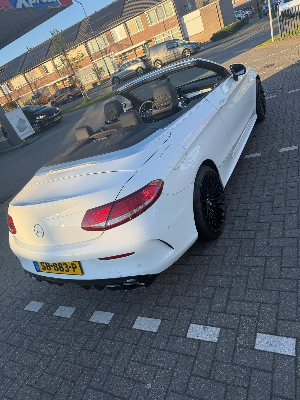 Mercedes-Benz C-Klasse C300 245pk 9G-TRONIC 2016 Wit, Auto's, 1800 kg, 4 cilinders, Cabriolet, 4 stoelen