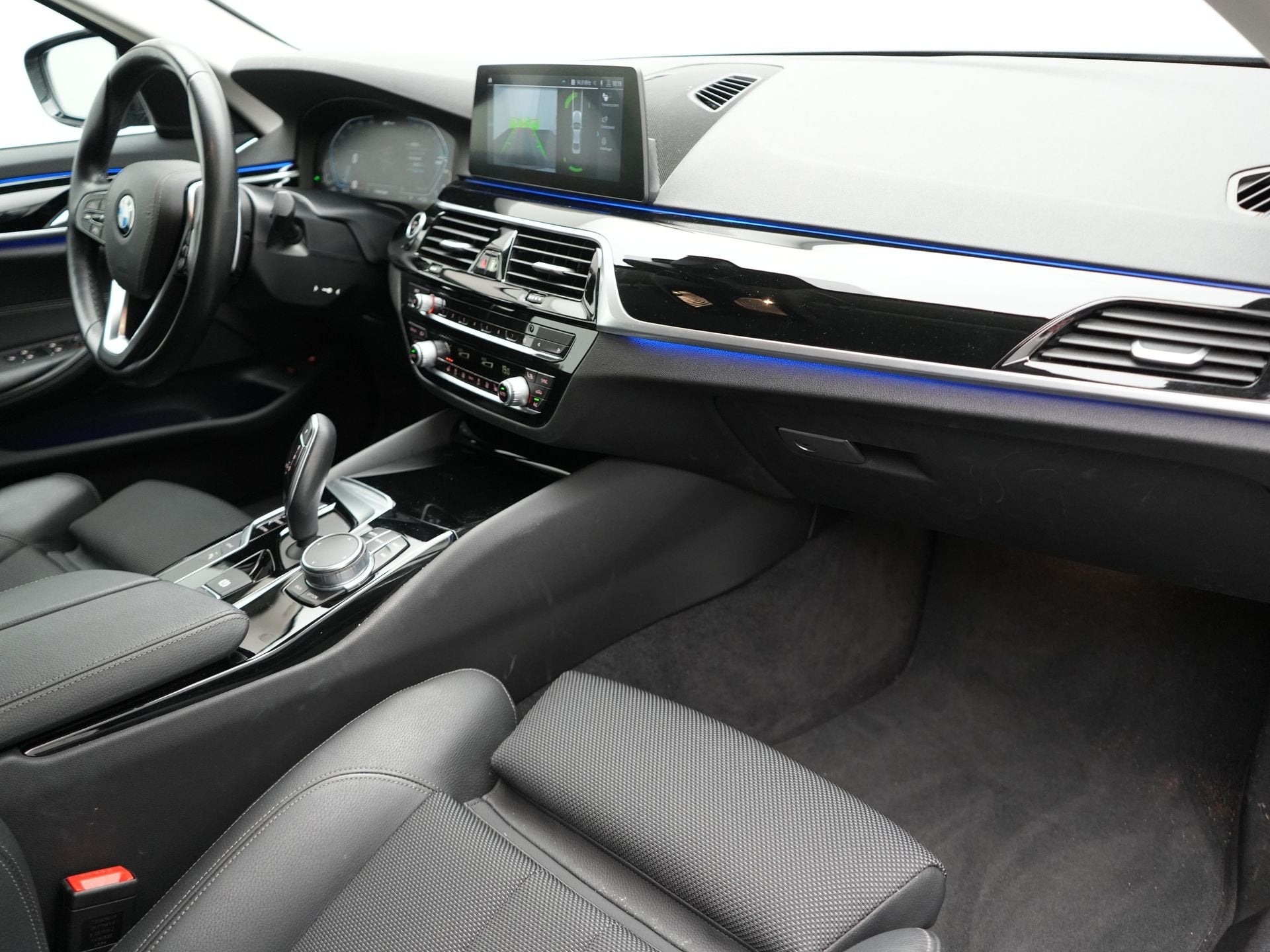 Foto 4 van BMW 5 Serie 530e iPerformance Sportline PHEV 252pk | Adaptiv