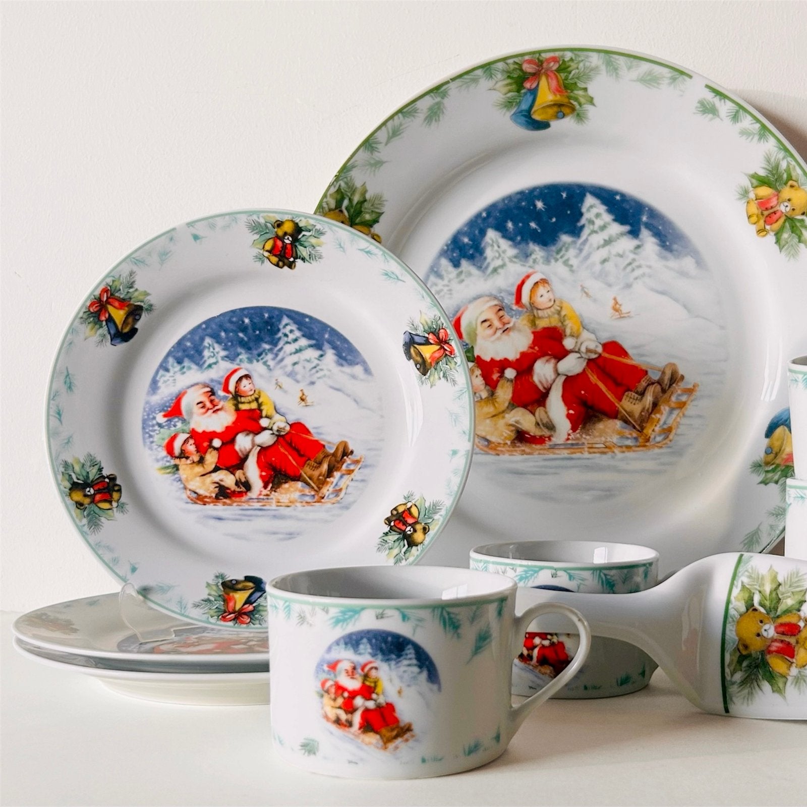 Siaki Ontbijt Kerstservies met Gebakschaal en Taartschep, Overige merken, Klassiek, Ophalen of Verzenden, Zo goed als nieuw