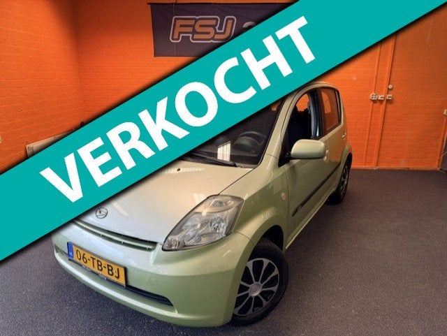 Daihatsu Sirion 2 1.3-16V / Comfort / Airco / APK tot 08-09-, Auto's, Voorwielaandrijving, Metallic lak, Stof, Gebruikt