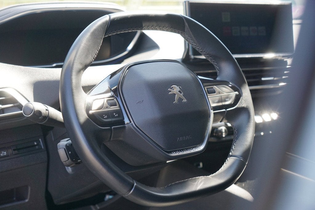 Peugeot 5008 1.2 PureTech Blue Lease Allure | Gris Artense |, Auto's, Peugeot, Voorwielaandrijving, Gebruikt, 1199 cc, 1404 kg