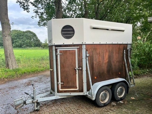 Paardentrailer, Dieren en Toebehoren, Ophalen of Verzenden, Gebruikt, Hout, 1½-paards trailer