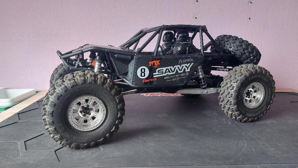 Axial Savvy Bomber RTR - geen SCX10 / TRX4, Elektro, Auto offroad, Ophalen of Verzenden, Zo goed als nieuw