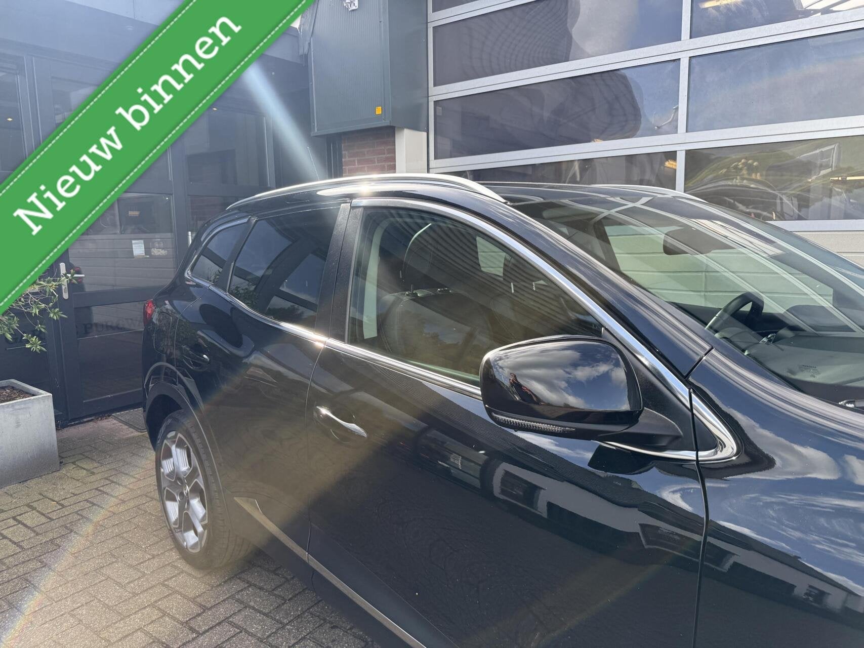 Renault Kadjar 1.2 TCe Bose 81.000KM PANO/TH *ALL-IN PRIJS*, Auto's, Gebruikt, 4 cilinders, Zwart, Bedrijf
