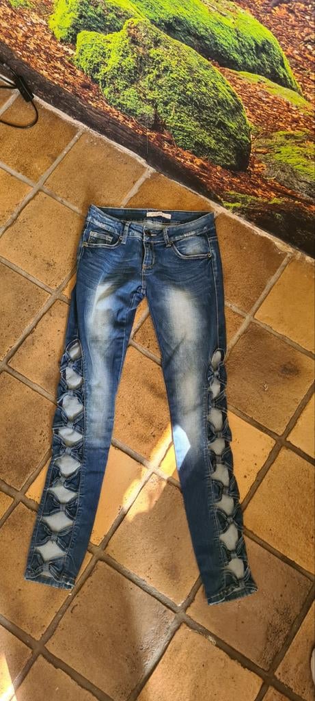 Miss Anna jeans met strikjes, maat XS, Nieuw, Ophalen of Verzenden, W27 (confectie 34) of kleiner, Miss anna