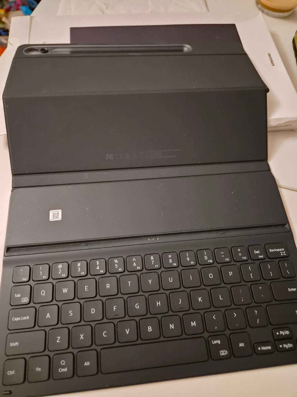 Samsung Book Cover Keyboard Slim voor Galaxy Tab S9/S9 FE, Computers en Software, Ophalen of Verzenden, Zo goed als nieuw, Draadloos