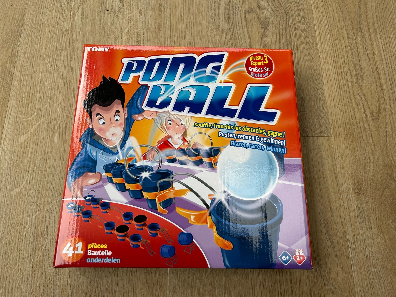 Tomy Pong Ball Spel - Blaas, race en win!, Ophalen of Verzenden, Nieuw, Jongen of Meisje