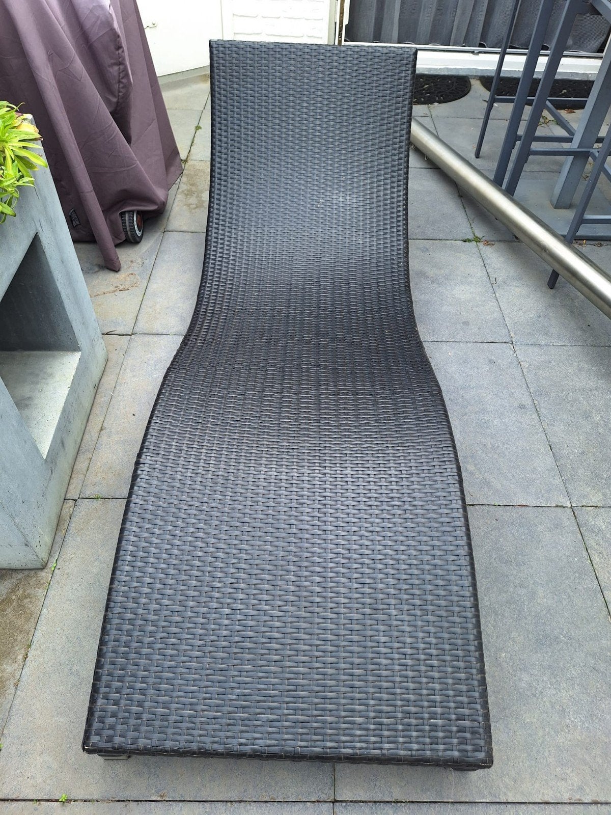 Zwart wicker ligbed, weerbestendig, 200x66 cm, Ophalen, Gebruikt, Wicker