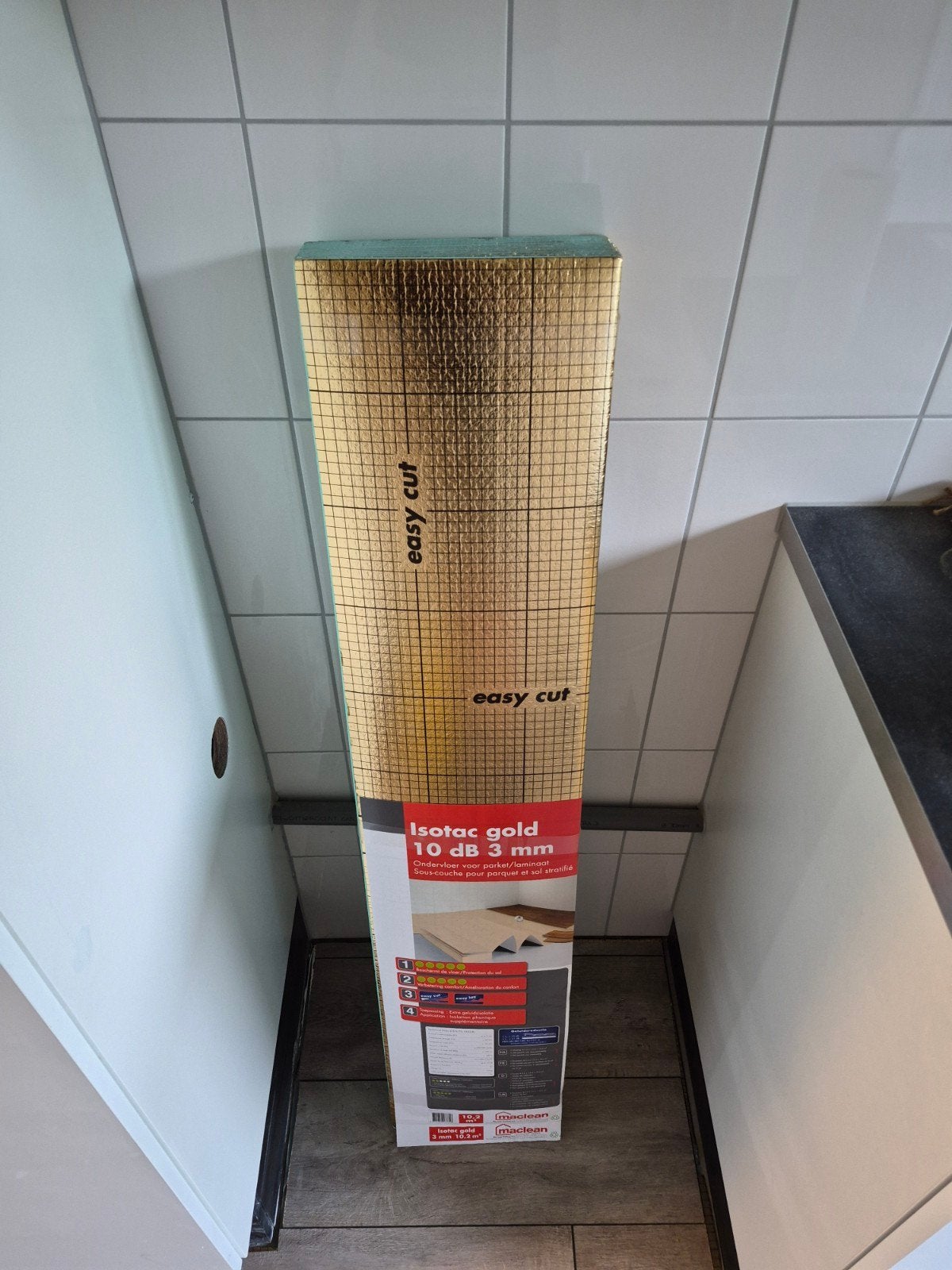 Ondervloer maclean Isotac gold 10 db dikte 3 mm ongeveer 9m2, Overige materialen, 30 cm of meer, 50 tot 150 cm, Overige typen