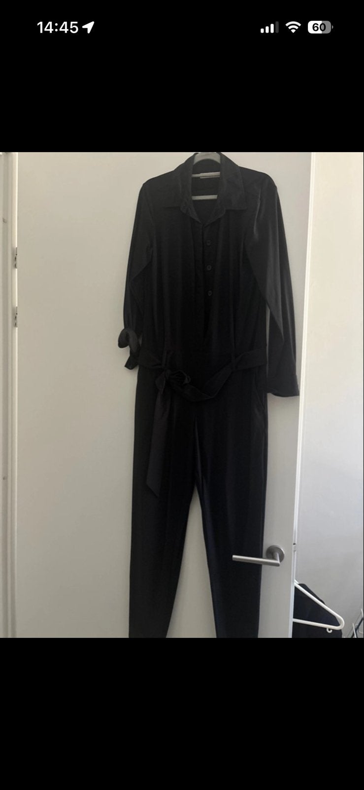 Studio Anneloes Zwarte Jumpsuit met Knoopjes en Smalle Pijp, Kleding | Dames, Ophalen of Verzenden, Zo goed als nieuw, Maat 38/40 (M)