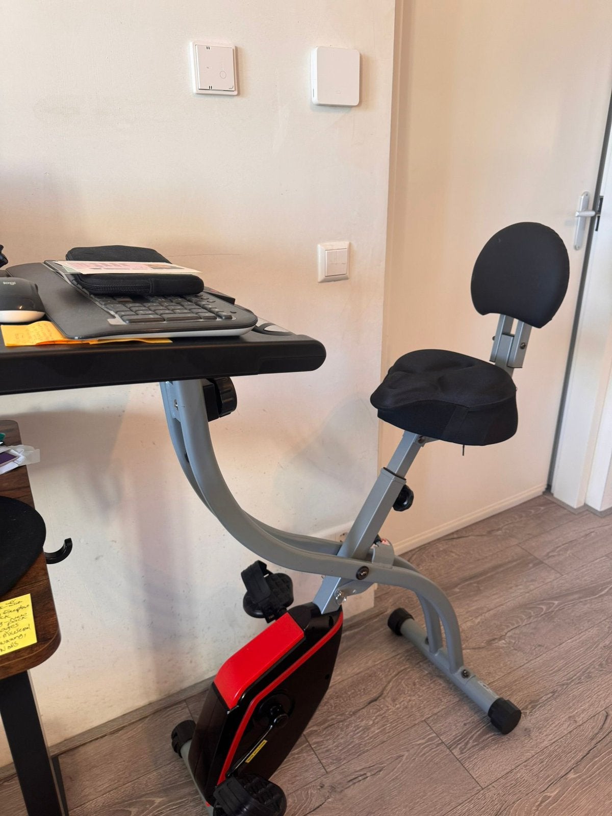 Stationary Desk Bike (foldable) / hometrainer 💻 🚲, Ophalen, Zo goed als nieuw, Hometrainer