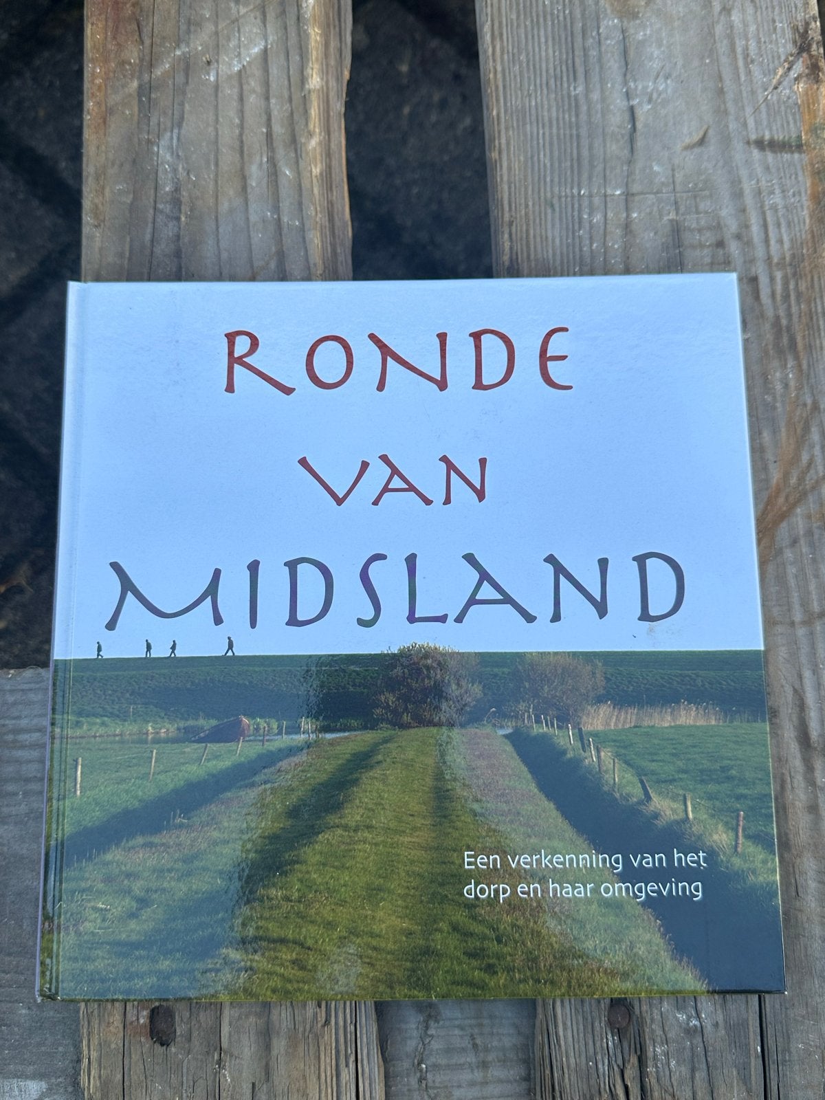 Ronde van Midsland: Verkenning van dorp en omgeving, Ophalen of Verzenden, Gelezen, Friesland