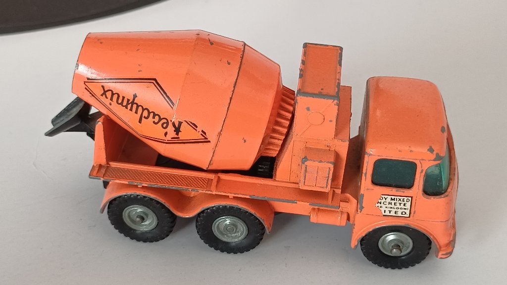 Modelauto 1 : 50, Hobby en Vrije tijd, Ophalen of Verzenden, Gebruikt, Bus of Vrachtwagen, Matchbox